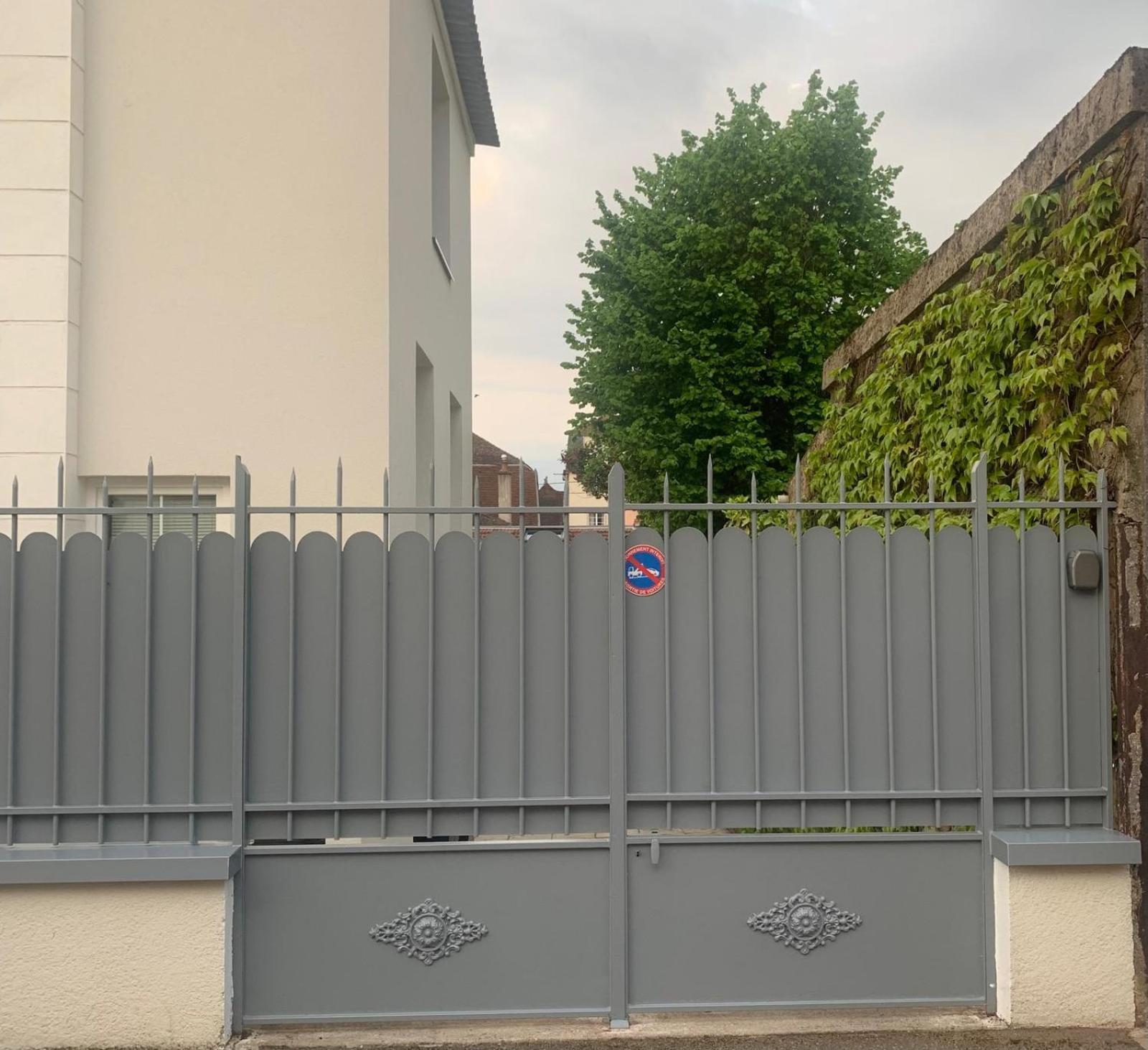 Joli T2 Jardin Parking Proche Gare Centre Ville Dijon Kültér fotó